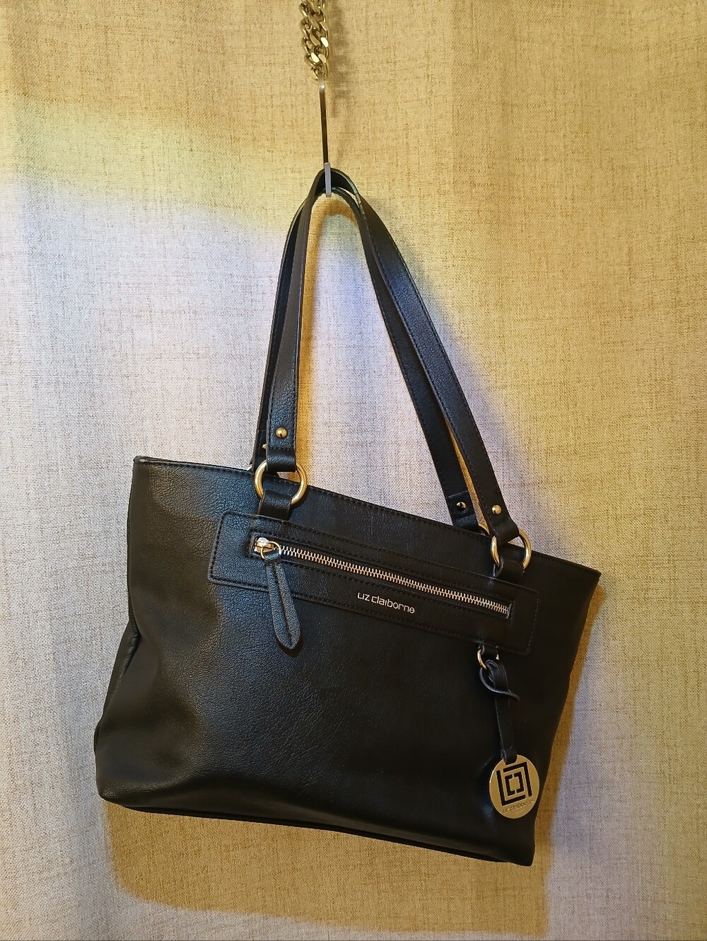 Liz Claiborne Black Shoulder Tote with Logo Charm